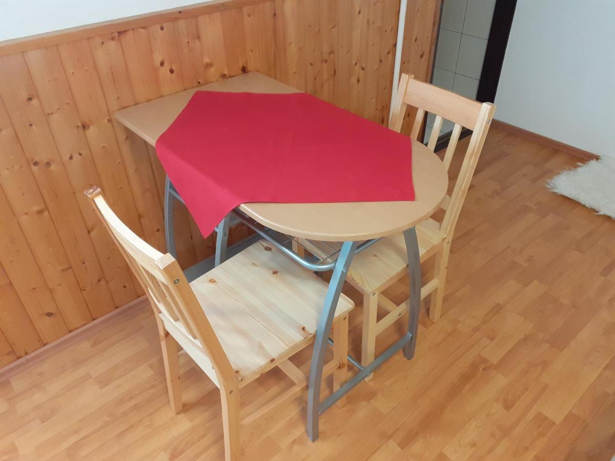 Patri Apartmanhaz Кестели Екстериор снимка