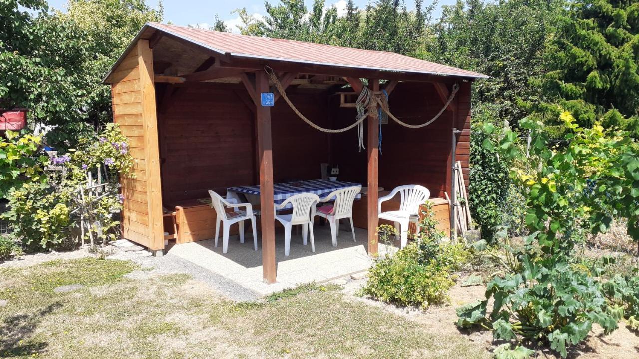 Patri Apartmanhaz Кестели Екстериор снимка