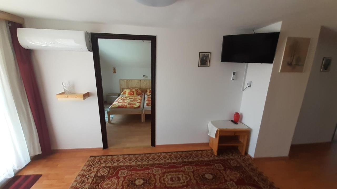 Patri Apartmanhaz Кестели Екстериор снимка